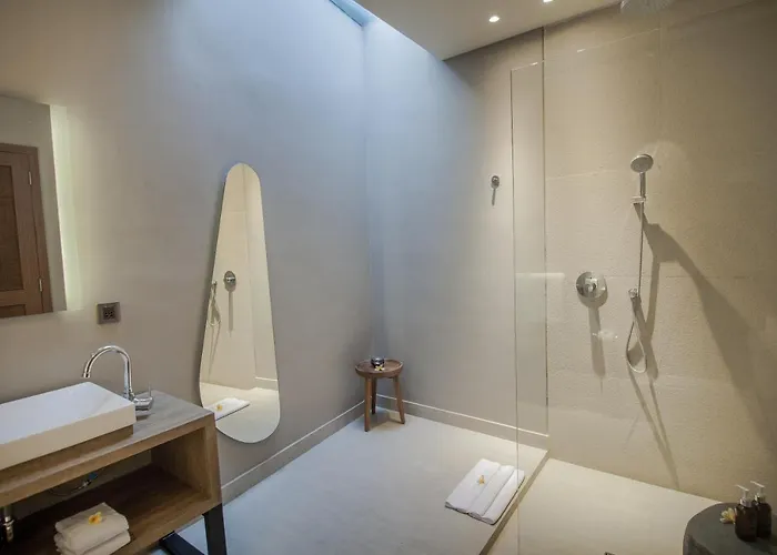 Masih House Guest house